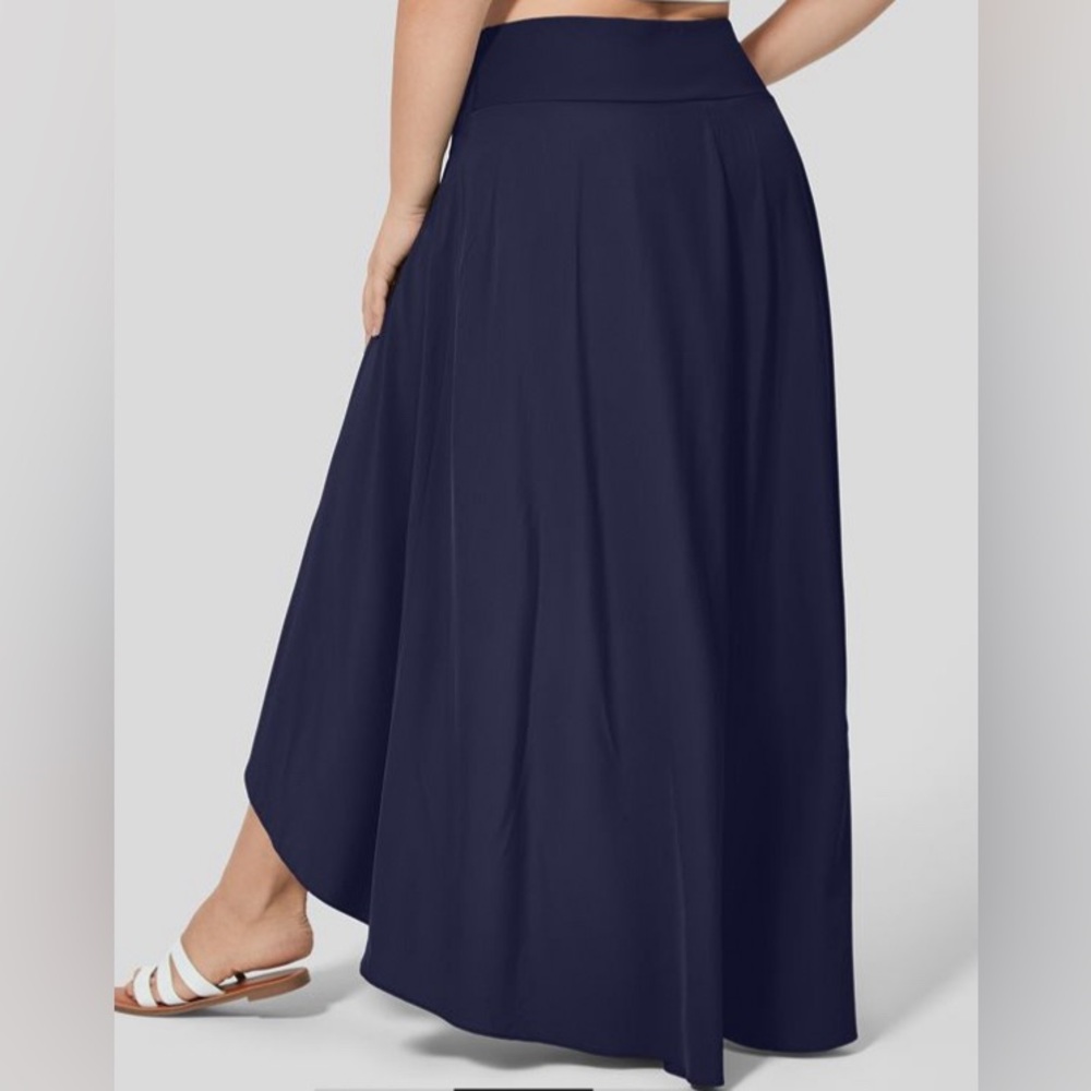 Halara Navy blue Breezeful Skirt with shorts. Size 2X new with tags